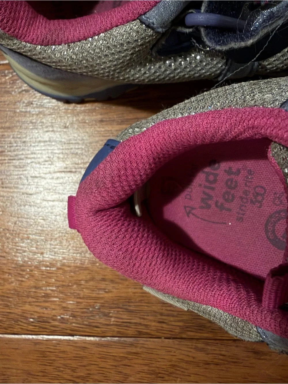 Stride Rite lightweight kids